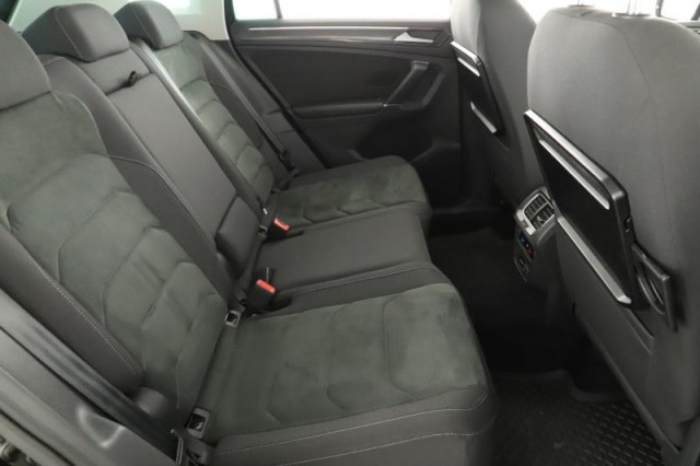 Volkswagen Tiguan  2.0 TDI R-Line