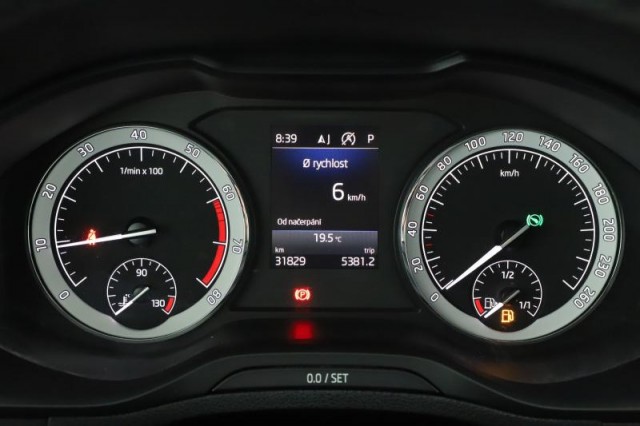 Škoda Karoq  1.5 TSI Style
