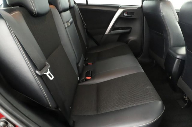 Toyota RAV 4  2.5 Hybrid 