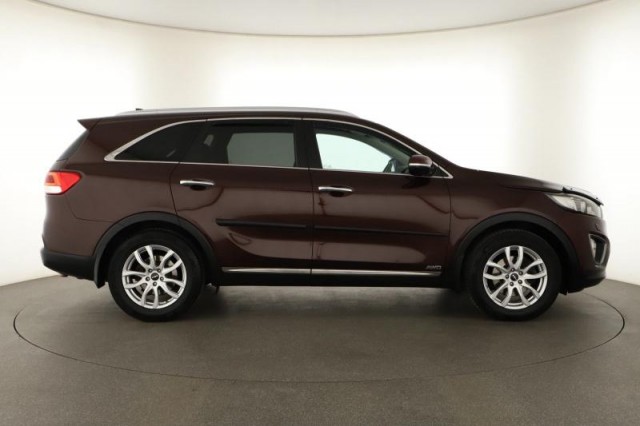Kia Sorento  2.2 CRDi 