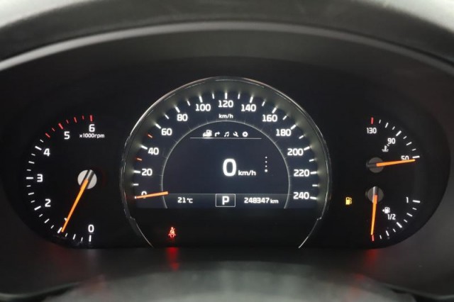 Kia Sorento  2.2 CRDi 