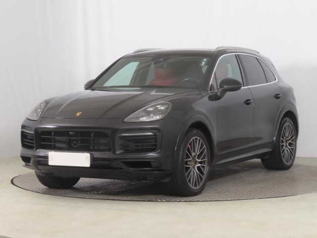 Porsche Cayenne  V6 