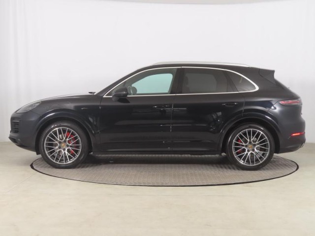 Porsche Cayenne  V6 
