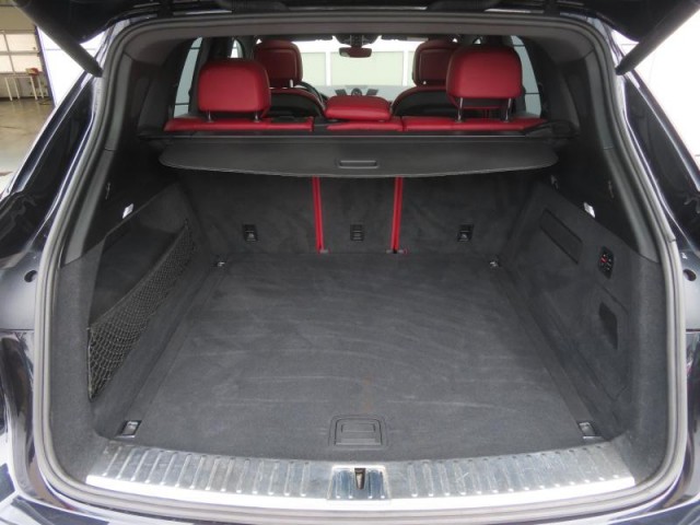 Porsche Cayenne  V6 
