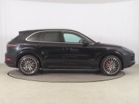 Porsche Cayenne  V6 
