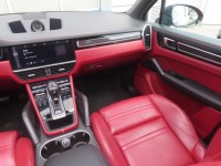Porsche Cayenne  V6 
