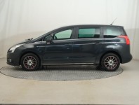 Peugeot 5008  1.6 HDi 