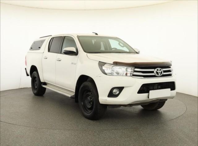 Toyota Hilux  2.4 D-4D 