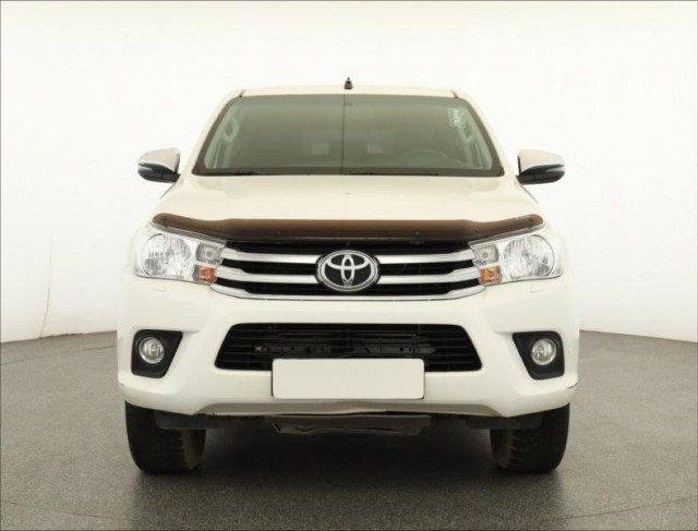 Toyota Hilux  2.4 D-4D 