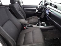 Toyota Hilux  2.4 D-4D 