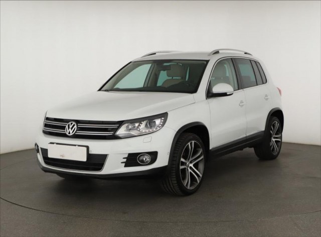 Volkswagen Tiguan  2.0 TDI 