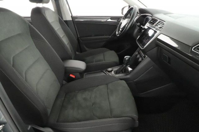 Volkswagen Tiguan  2.0 BiTDI Highline