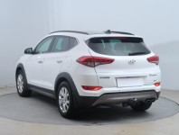 Hyundai Tucson  2.0 CRDi 