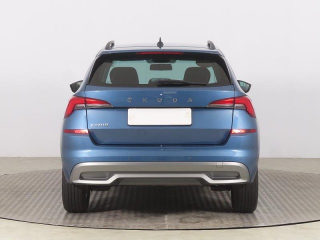 Škoda Kamiq  1.0 TSI Ambition