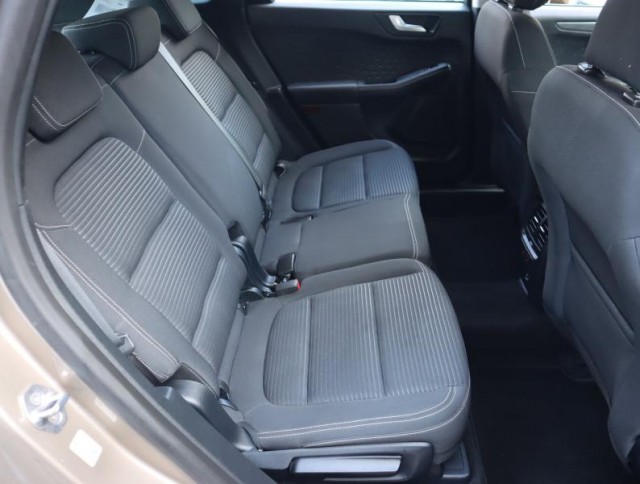 Ford Kuga  1.5 EcoBoost Titanium