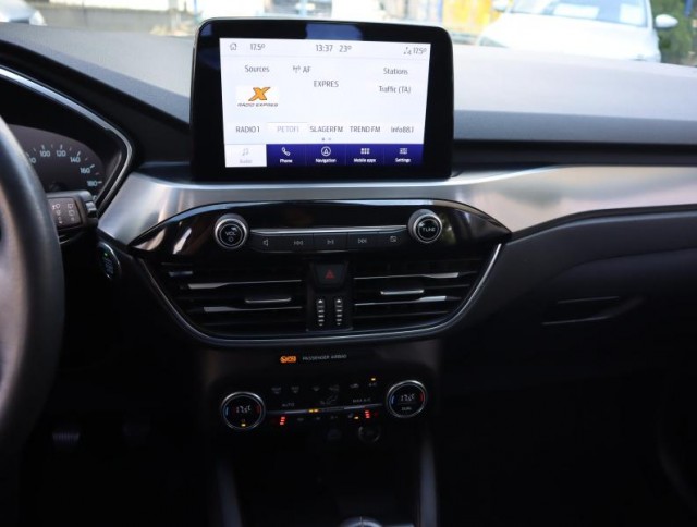 Ford Kuga  1.5 EcoBoost Titanium