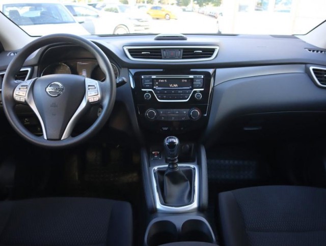Nissan Qashqai  1.2 DIG-T 