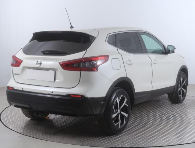 Nissan Qashqai  1.2 DIG-T 