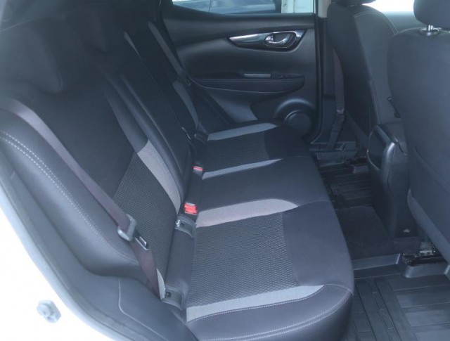 Nissan Qashqai  1.2 DIG-T 