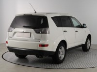 Mitsubishi Outlander  2.4 MIVEC 