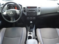 Mitsubishi Outlander  2.4 MIVEC 