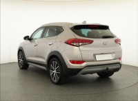 Hyundai Tucson  2.0 CRDi 