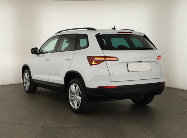 Škoda Karoq  1.5 TSI Fresh