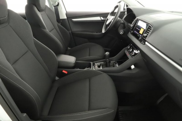 Škoda Karoq  1.5 TSI Fresh