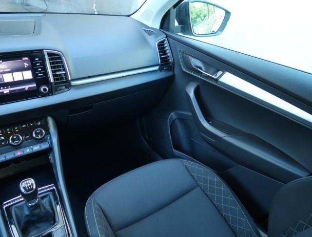 Škoda Karoq  1.5 TSI 