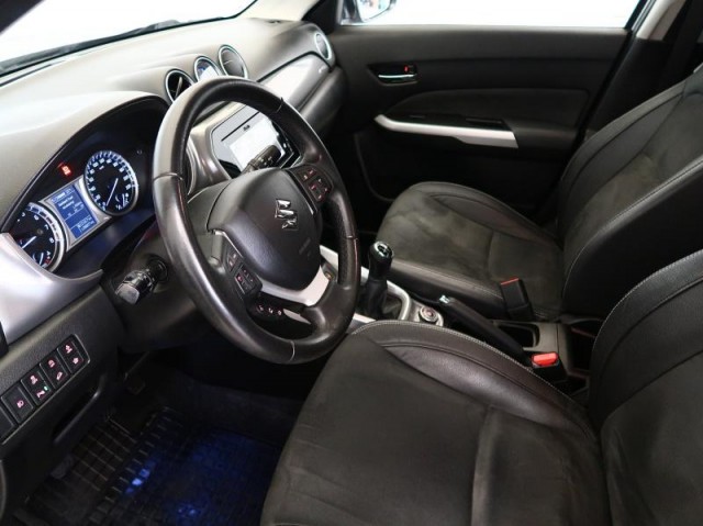 Suzuki Vitara  1.6 VVT 