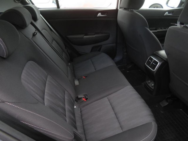 Kia Sportage  1.6 CRDi Gold