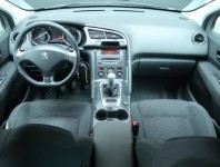 Peugeot 3008  1.6 BlueHDi 