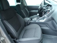 Peugeot 3008  1.6 BlueHDi 