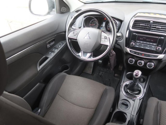Mitsubishi ASX  1.6 MIVEC Intense
