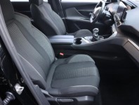 Peugeot 5008  1.5 BlueHDi 