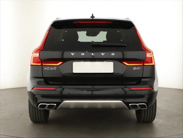 Volvo XC60  B4 AWD 