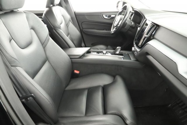 Volvo XC60  B4 AWD 