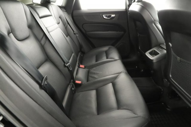 Volvo XC60  B4 AWD 