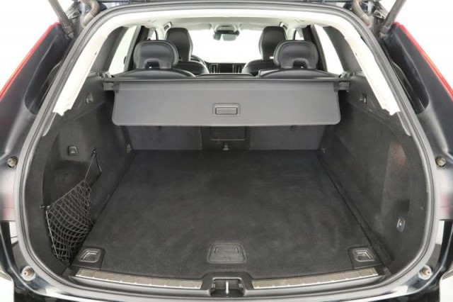 Volvo XC60  B4 AWD 
