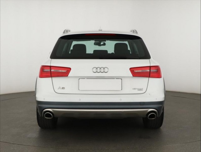 Audi A6 Allroad  3.0 TDI 
