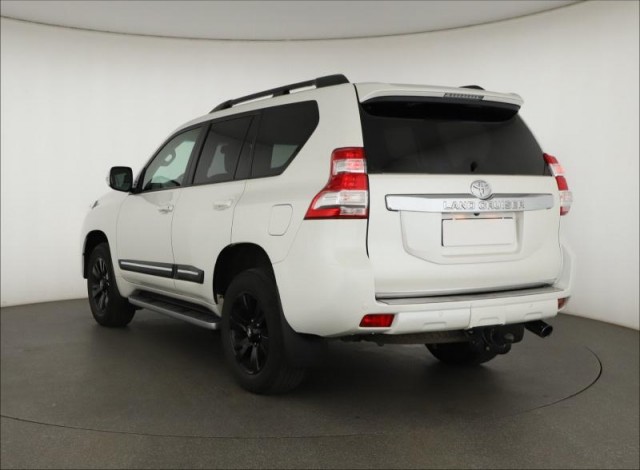 Toyota Land Cruiser  2.8 D-4D 