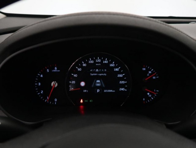 Kia Sorento  2.2 CRDi 