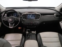 Kia Sorento  2.2 CRDi 