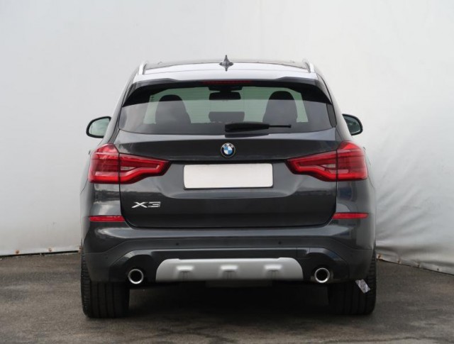 BMW X3  xDrive20d xLine