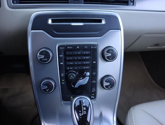 Volvo XC70  D4 AWD 