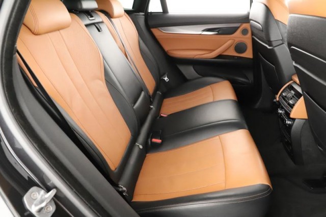 BMW X6  xDrive40d 