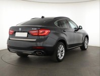 BMW X6  xDrive40d 