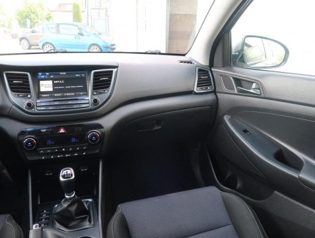 Hyundai Tucson  1.7 CRDi 