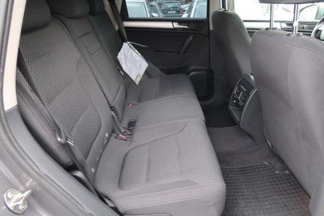 Volkswagen Touareg  3.0 TDI Business