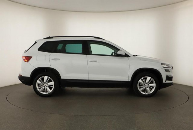 Škoda Karoq  1.5 TSI Fresh